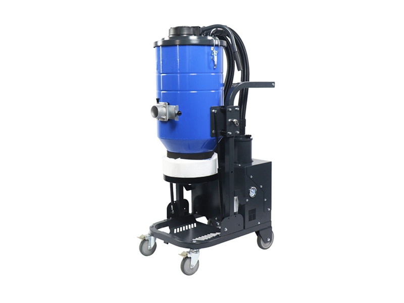 Single-phase industrial vacuum cleaner