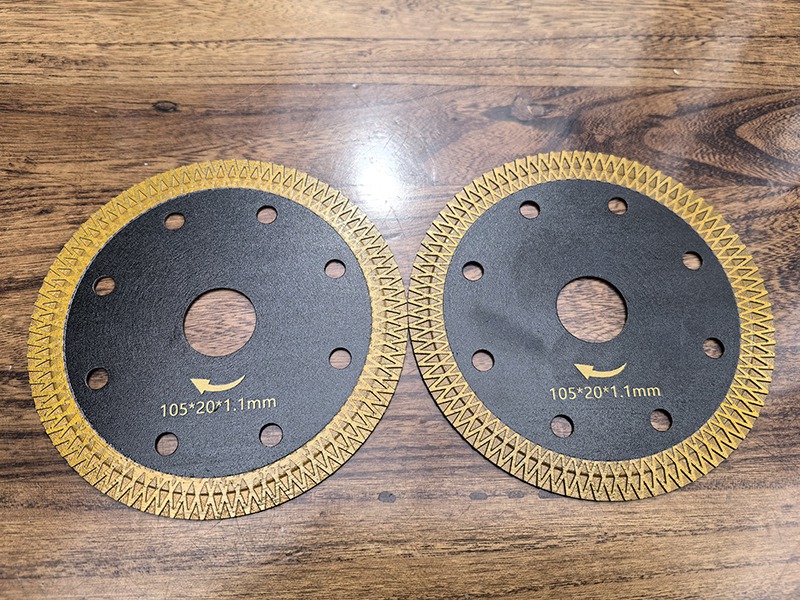 Saw blade