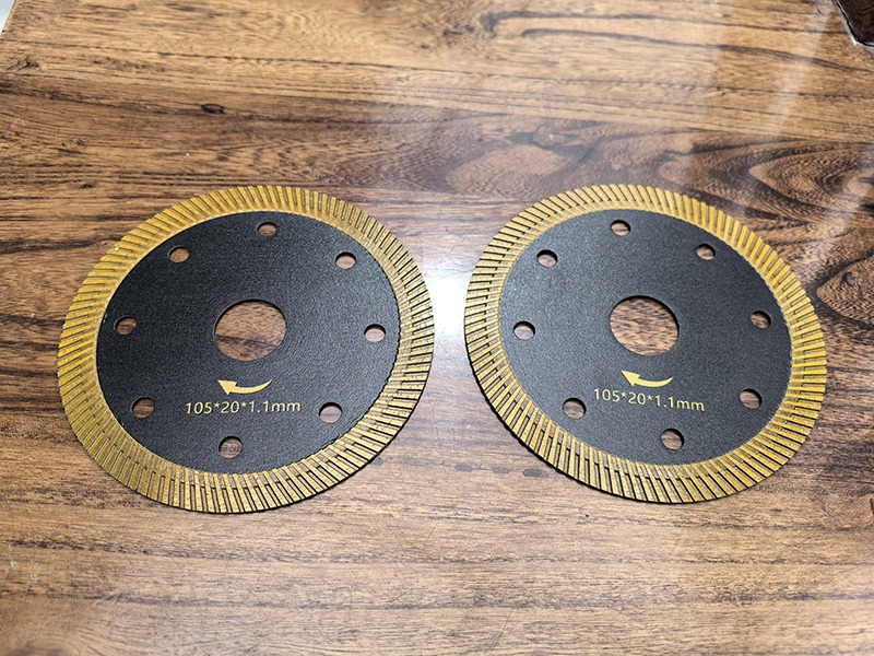 Saw blade